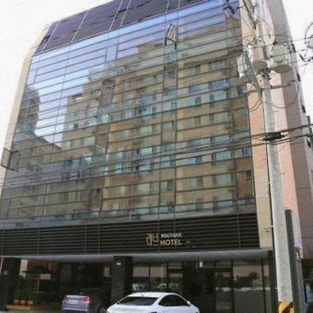Reve Business Hotel Jeju Exterior foto
